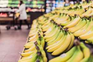 fruits-grocery-bananas-market fruits-grocery-bananas-market