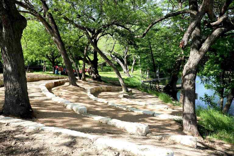 xr:d:DAFzpJts5w0:2,j:4115572786638567708,t:23110904